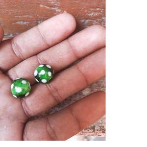 Cuentas de cristal de ojo hechas a medida ideales para usar como colgantes adecuados para diseñadores de joyas y tiendas de cuentas para reventa - Product Image 4