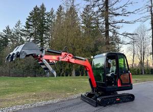 LIVRAISON GRATUITE AGT NT18K MINI-EXCAVATRICE 21,5 CV LAME AVANT DE 43 POUCES BAGUETTE DE CREUSAGE DE 16 POUCES POURCHERRE HYDRAULIQUE BRAS ARTICULÉ APPROUVÉ EPA CE - Product Image 4