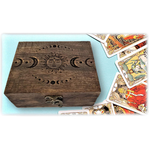 Caja de Tarot tallada de madera de suministro de fábrica para tarjetas caja de madera de mango diseño de Luna y sol CAJA DE RECUERDO DE baratija de astrología precio barato - Product Image 5