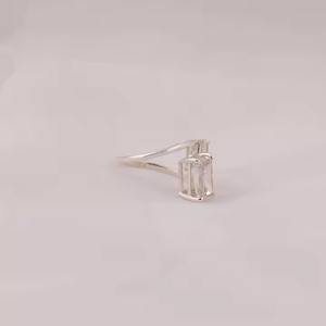 แหวน CVD ประดับเพชรสำหรับผู้หญิงที่เติบโตในห้องปฏิบัติการทันสมัยมีเอกลักษณ์2ยูนิตหิน14KT สีขาวทึบแหวนขอแต่งงาน - Product Image 3