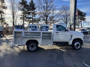 Durable 10 Wheeler Tractor Truck Head 6x4 <b>Diesel</b> Fleet Mover For Heavy Duty Logistics and <b>Container</b> Transport Business - Product Image 2