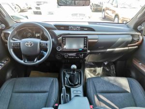 Giocattolo usato OTA Hilux Adventure 2021 usato vendita calda motore PETOL motore auto sterzo mano sinistra colore rosso vendita calda