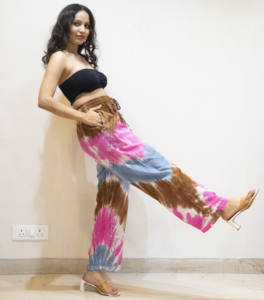 ชุดเดรสกางเกงย้อมผ้าเรยอนสำหรับผู้หญิงทันสมัยใส่สบายมีกระเป๋าระบายอากาศได้ดีและเหมาะสำหรับหน้าร้อน - Product Image 2