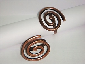 Porte-rond de serviette en métal Laiton Métal Design classique Parfait pour la décoration de table de mariage Décor de table élégant - Product Image 3