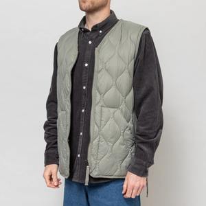 Chaleco Ligero de Invierno Personalizado para Hombre con Cuello en V y Relleno de Plumón, Chalecos de Moda Casual para Hombre con Cuello en V - Product Image 4