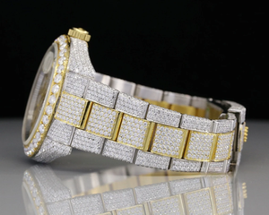 High-On-Demand Luxury Hip Hop Men's Moissanite Diamond Watch VVS Iced Analog Dial Diseño de moda antiguo para la venta de exportación - Product Image 3