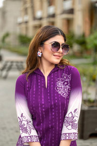 ชุดเสื้อผ้าฝ้ายน้ำหนักเบาแบบลำลองสวมใส่ได้ทุกวันมีกระดุมพิมพ์ลายดิจิตอลแบบสามส่วน - Product Image 6