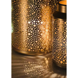 Candelabros y farolillos de madera con diseño recortado de tarro votivo de Metal decorativo navideño dorado marroquí para eventos en casa - Product Image 4