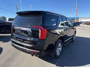 GMC Yukon Denali 2024 SUPER LIMPIO, MOTOR AUTOMÁTICO, TECHO PANORÁMICO, ASIENTOS DE CUERO - Product Image 6