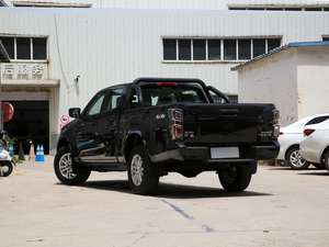 Camioneta de 4 Puertas y 5 Asientos en Oferta, Lingtuo 2023 2.5T, Camioneta con Tracción en las Cuatro Ruedas - Product Image 4