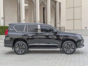 รถยนต์โตโยต้า TXL Prado SUV ปี 2018 มือสอง - Product Image 5