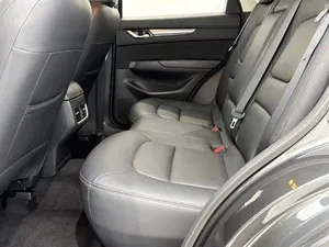 2022 CX-5 II รุ่นปรับโฉม ไมล์น้อย เครื่องยนต์สมบูรณ์ ระบบเกียร์อัตโนมัติ หลังคาซันรูฟแบบพาโนรามา ไฟหน้า LED - Product Image 2