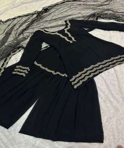 Abaya Essence: Colección de vestidos musulmanes para mujeres-Elegancia atemporal y modestia elaborada en cada Abaya para un elegante - Product Image 4