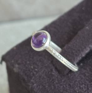 Anillo de plata 925 hecho a mano con piedras preciosas de amatista, joyería de boda étnica de moda, regalo perfecto para mujeres OEM disponible - Product Image 6