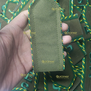 Nuevo diseño de bordado Oficial Rango Uniforme Hombro Charreteras Almohadillas de terciopelo acolchadas personalizadas Charreteras - Product Image 3