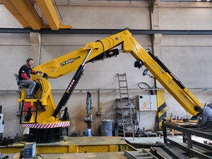 Top Quality Offshore Marine Deck <b>Crane</b> Hydraulic 10 Ton For Offshore Ships From Turkey Affordable Prices - Product Image 5