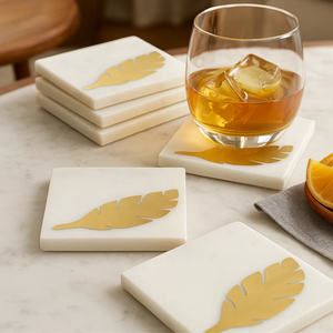Sous-verres de forme carrée en marbre de luxe de qualité supérieure avec feuille de laiton gravée à la main tampons de boisson écologiques modernes pour bureau à domicile - Product Image 1