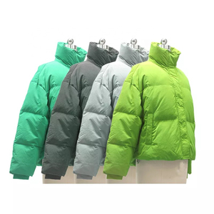 Chaqueta de Plumón para Mujer, Diseño Personalizado de Moda Invierno 2025, Chaqueta Acolchada con Plumas, Servicio OEM Disponible - Product Image 1