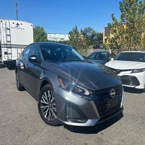 NISSAN ALTIMA 2.5 SV FWD 2025 PRÊT À ÊTRE EXPÉDIÉ - Product Image 1