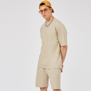 Conjunto de dos piezas personalizado de alta calidad para hombre, Camiseta corta informal de verano holgada de algodón transpirable, tejido de punto High Street - Product Image 2