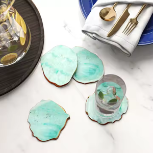 Ensemble de sous-verres en résine sous-verres décoratifs faits à la main avec des conceptions uniques sous-verres durables résistants à la chaleur artisanat artisanal - Product Image 1