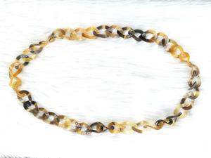 Collier de luxe en corne de buffle fait à la main, bijoux naturels et durables pour femmes, haute qualité - Product Image 4