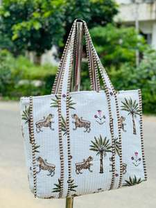 Bolsa de Mano de Algodón Acolchada Hecha a Mano, Diseño Vintage, Ecológica, con Cierre de Cremallera, Personalizable, Ligera, para el Verano - Product Image 3