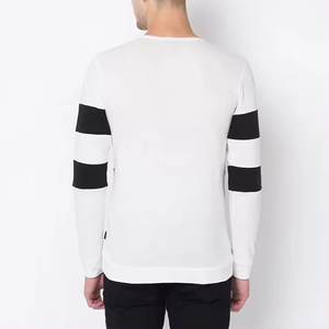 T-shirt de fitness à col rond 100% coton pour hommes coupe ample manches longues avec impression numérique motif solide polyester/coton - Product Image 2