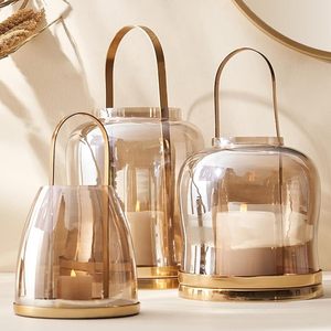 โคมไฟแก้วคลาสสิกรองรับด้วยฐานโลหะที่ทนทานและจัดการกับโคมไฟแก้วแบบคลาสสิกและที่จับ - Product Image 5