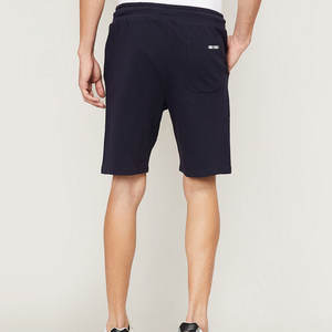 2025 Mejor llegada Pantalones cortos de calidad superior para hombres Ropa de entrenamiento para correr Pantalones cortos para hombres Último precio Pantalones cortos ligeros para hombres - Product Image 3