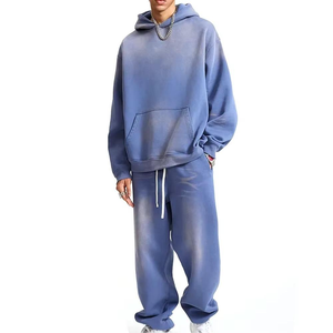 Chándal de Moda con Pedrería para Mujer que Ama la Comodidad con un Toque de Pedrería - Product Image 1