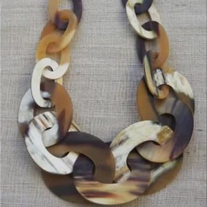 Collier Corne Bijoux Fille et Femme Collier Corne Fabricant et Bijoux Indiens Collier Corne - Product Image 1