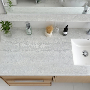 เคาน์เตอร์ควอทซ์เทียม Calacatta แบบคลื่น Grey ขัดด้วยมือทนทานผลิตจากโรงงาน - Product Image 1