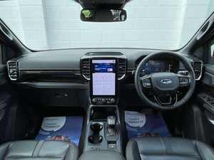 Ford Ranger 2.0 207 BHP d'occasion, berline automatique, intérieur cuir, conduite à gauche/droite (RHD/LHD) - Product Image 2