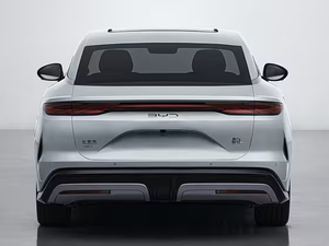 Sedán Eléctrico Usado 2025, Volante a la Derecha, 5 Asientos, Transmisión Automática, Interior Espacioso, Limpio, Suministrado desde Japón - Product Image 4