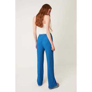 Pantalones Texturizados - Product Image 4