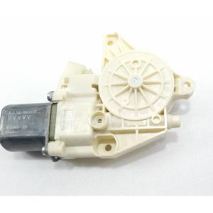 MOTEUR ÉLECTRIQUE DE LUNETTE ARRIÈRE GAUCHE MERCEDES GLA Série A2469065100 (13>) - Product Image 3