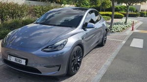 Tesla Model Y Performance (AWD) - Autonomía de 601-700 km, 300-400 CV, Faros LED - Product Image 6