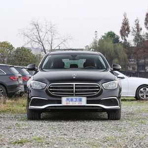 B E n Z E300L 2022, Auto de Lujo 2.0t, Asientos de Cuero de Alta Potencia, Autonomía NEDC de 601-700 km, Batería de 90-110 kWh - Product Image 1