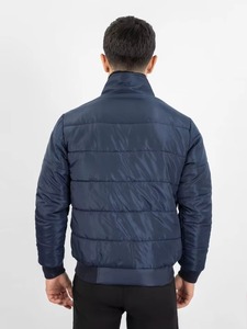 Chaqueta Acolchada con Capucha, Cremallera, Impermeable y Cortavientos, con Logotipo Frontal, para Hombre - Product Image 6