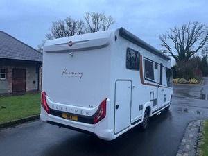 Montre automatique Burstner Sovereign Collection I727 G - Construction en aluminium et acier - Product Image 2