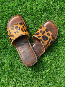 รองเท้าแตะผู้หญิงขนสัตว์แท้แท้สไตล์ตะวันตกรองเท้าแตะลำลองกลางแจ้งฟลิปฟลอปรองเท้าเปิดนิ้วเท้า - Product Image 3