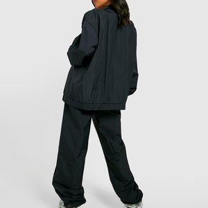 OEM/ODM Survêtement d'hiver pour femmes sur mesure Logo imprimé personnalisé 100% Polyester léger polaire 2 pièces Zip surdimensionné à capuche - Product Image 2