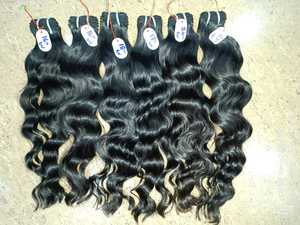 Extensions de cheveux Remy vierges ondulés bouclés Remy naturels pour le corps, matière première de style vague profonde, Chennai, Inde, vente en gros - Product Image 6