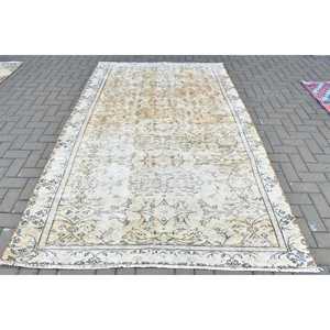 พรมวินเทจขนาด 5.5x9.1 ฟุต สีขาวลายจุด พรมขนสัตว์ตุรกี - Product Image 1