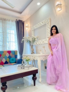 Saree en soie d'organza doux pur de Style moderne de qualité d'exportation indienne avec séquence Khatli coupé Dana Butta et travail de bordure à vendre - Product Image 3