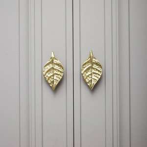 Perilla de Cajón de Latón con Forma de Corbatín Elegante, Herraje Decorativo para Muebles de Gabinete, Diseño Moderno y Elegante, Venta al por Mayor - Product Image 4