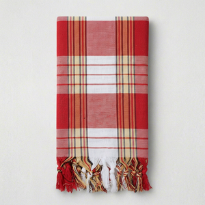 Toalla de Hammam Peshtemal 100% Algodón Turco al por Mayor, 80x180cm, Roja a Cuadros con Flecos, Secado Rápido, Hecha en Turquía - Product Image 1