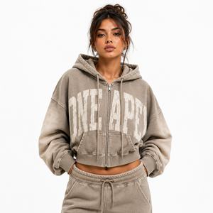 เสื้อฮู้ดโอเวอร์ไซส์ผู้หญิง ONE APEX พรีเมียม ผ้าฝ้ายหนานุ่ม ระบายอากาศได้ดี ล้างสีแบบแอซิดวอช สไตล์สตรีทแวร์ - Product Image 4
