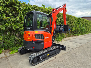 รถขุดขนาดเล็ก Kubota U36-4 น้ำหนัก 3.9 ตัน แบบตีนตะขาบ พร้อมบุ้งกี๋และหัวจับแบบนิ้วโป้ง - Product Image 5